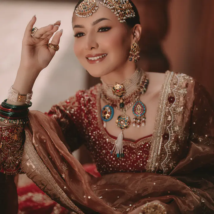 Choker set and long neckline - Master