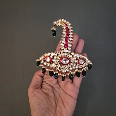 Silver Kalgi secondary image