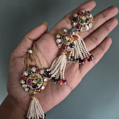 Navrattan pendant set primary image