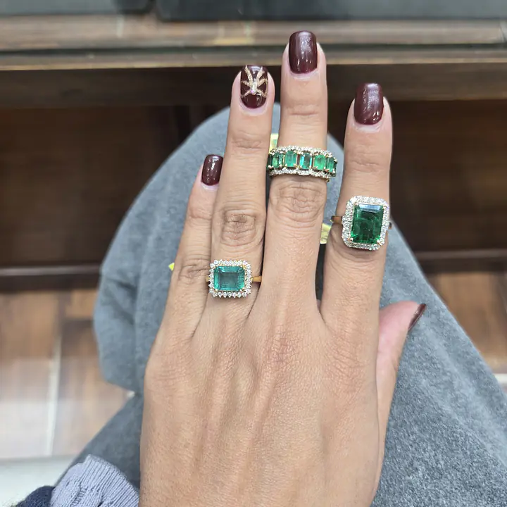 Emerald and diamond rings - Master