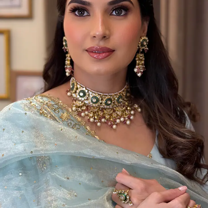 Polki set in 18carat gold - Master