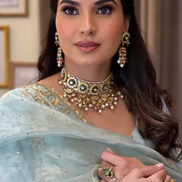 Polki set in 18carat gold - Master