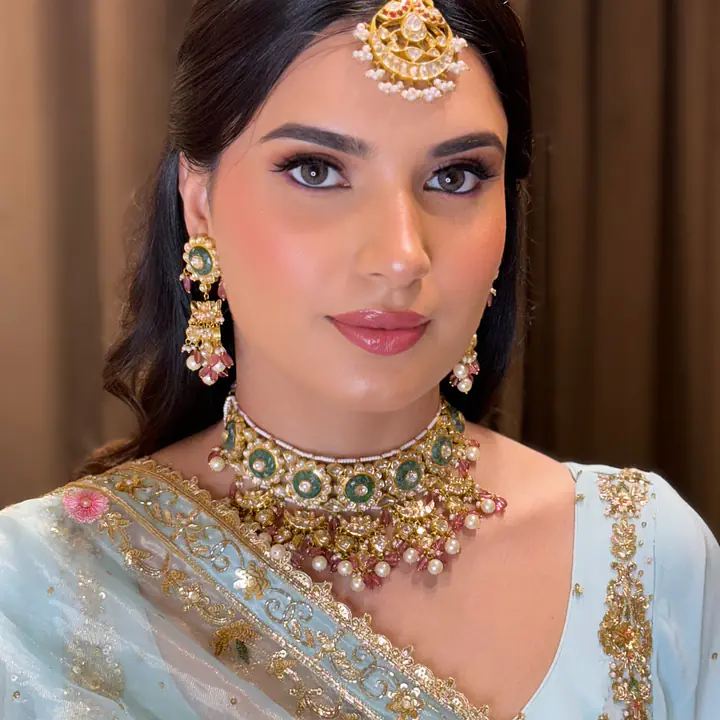 Polki set in 18carat gold - Master