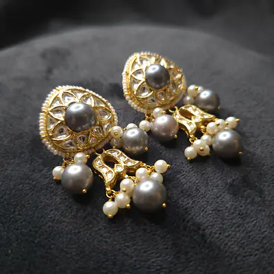 Kundan and pearl studs primary image
