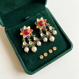 Navrattan studs - Master