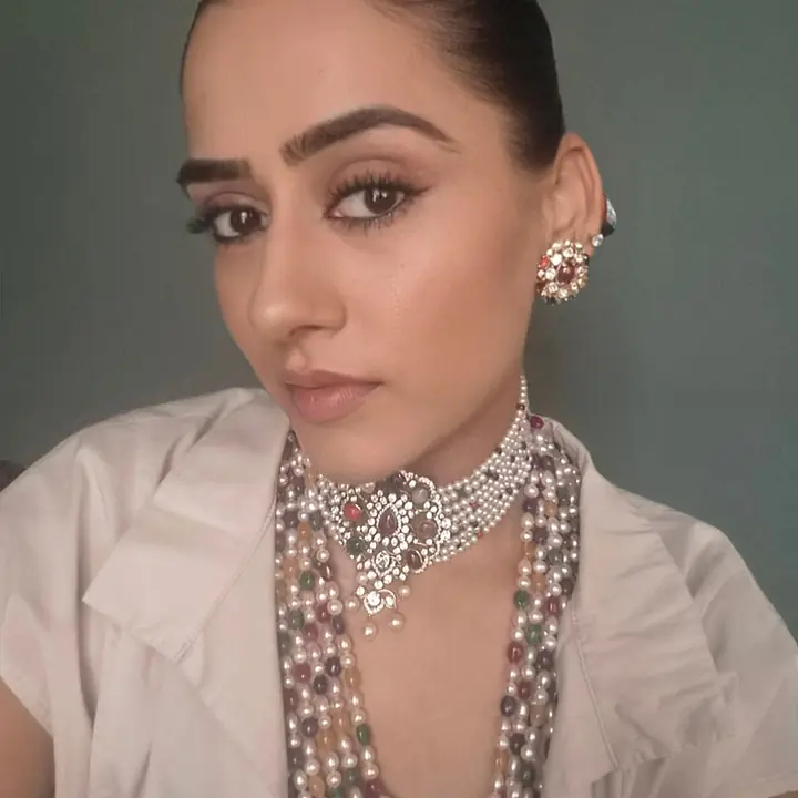 Noor Royale Choker set - Master