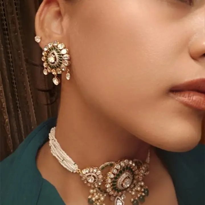 Elara Pearl Choker - Master