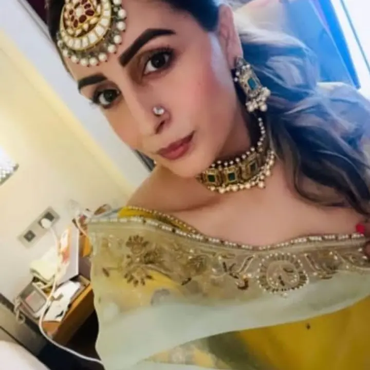 Mehroz Kundan Tikka - Master