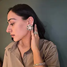 Noore-Gul Heritage Studs - Master