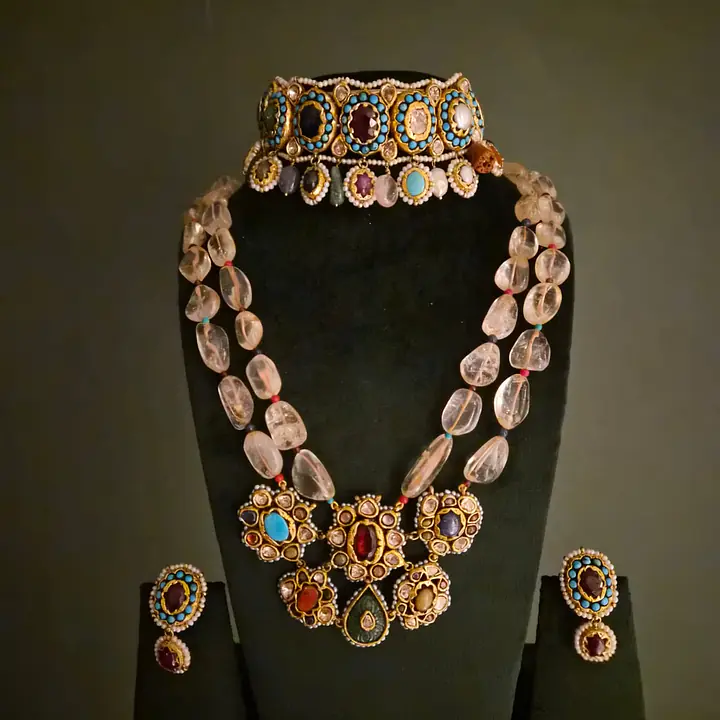 Mehrunisa Navratna Pendant Set - Master
