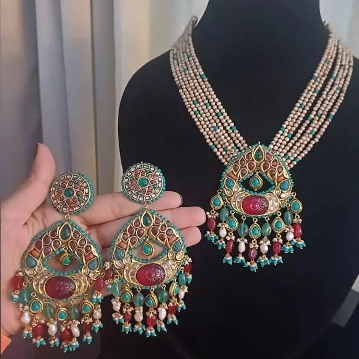Zehra Kundan Pendant Set - Master