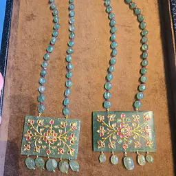 Panna Pushp Pendant Necklace - Master