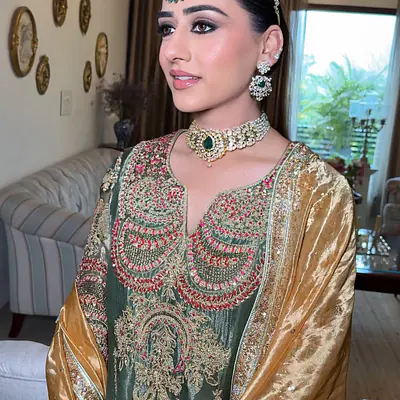 Zarmina Emerald Mathapatti primary image