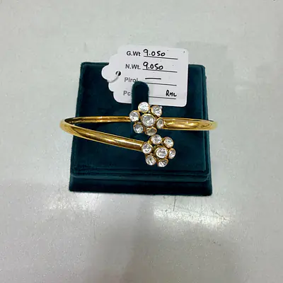 Pushp Noor Cuff primary image