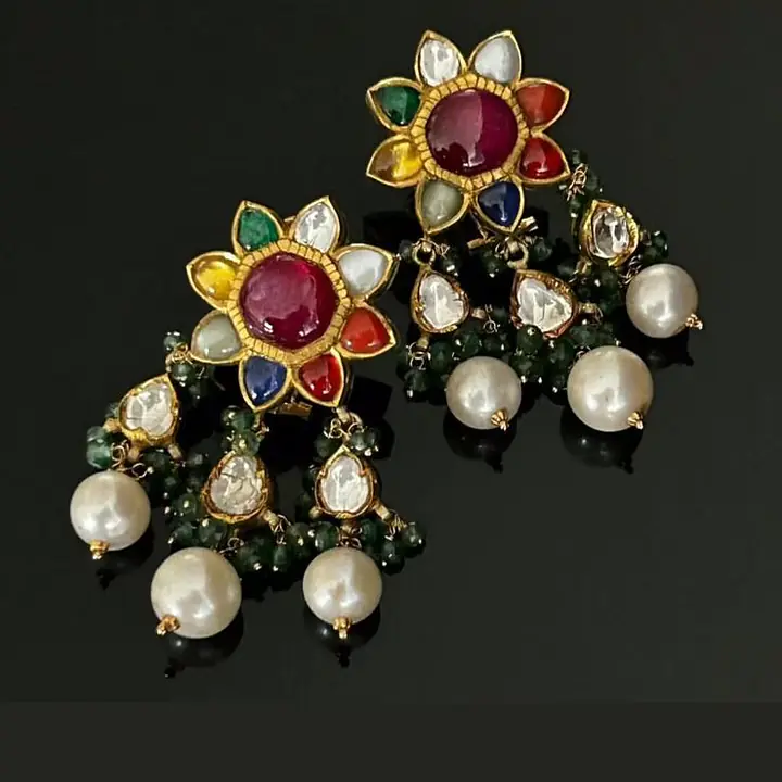 Navrattan studs - Master