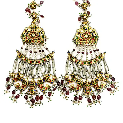 Passa earings primary image