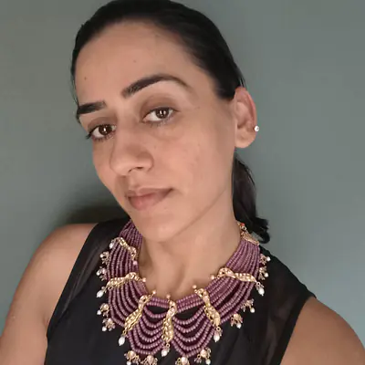 Polki set with strings secondary image